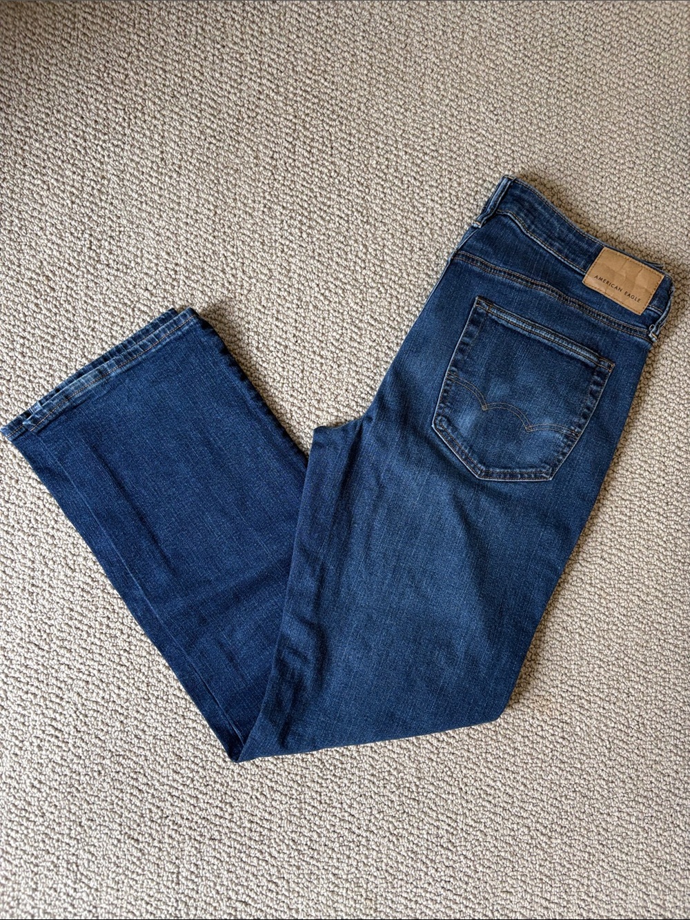American Eagle Outfitters Men’s Bootcut Dark Blue Jeans
